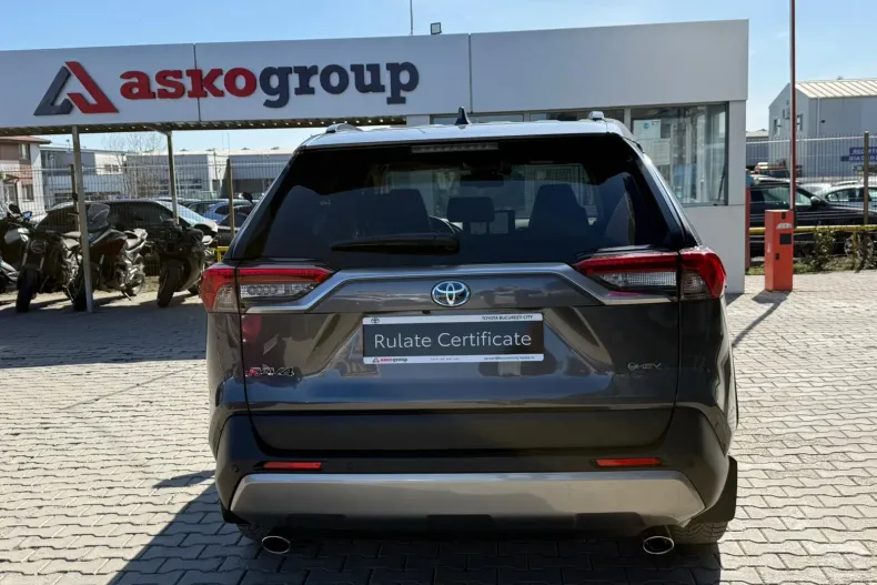 Toyota RAV4 din 2025 cu 7.940 km - oferta TOY197205 - foto 8