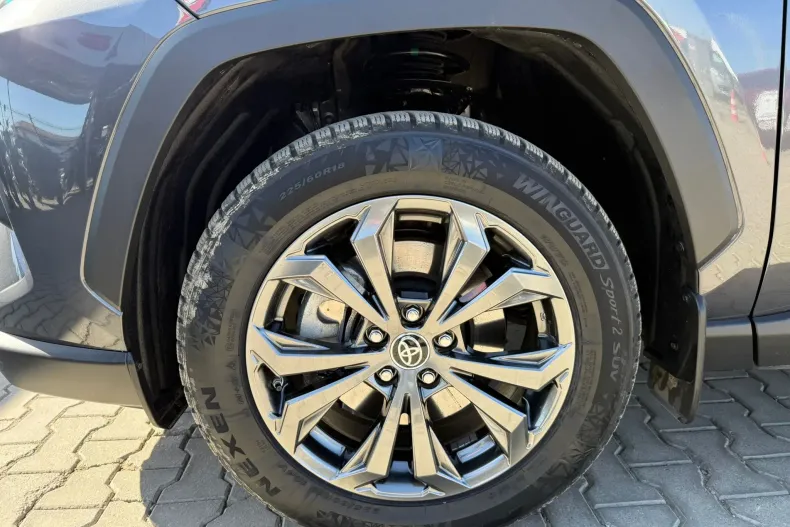 Toyota RAV4 din 2025 cu 7.940 km - oferta TOY197205 - foto 12