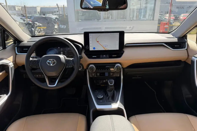 Toyota RAV4 din 2025 cu 7.940 km - oferta TOY197205 - foto 15