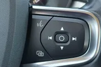 Volvo XC40 din 2021 cu 68.972 km - oferta VOL197206 - foto 17