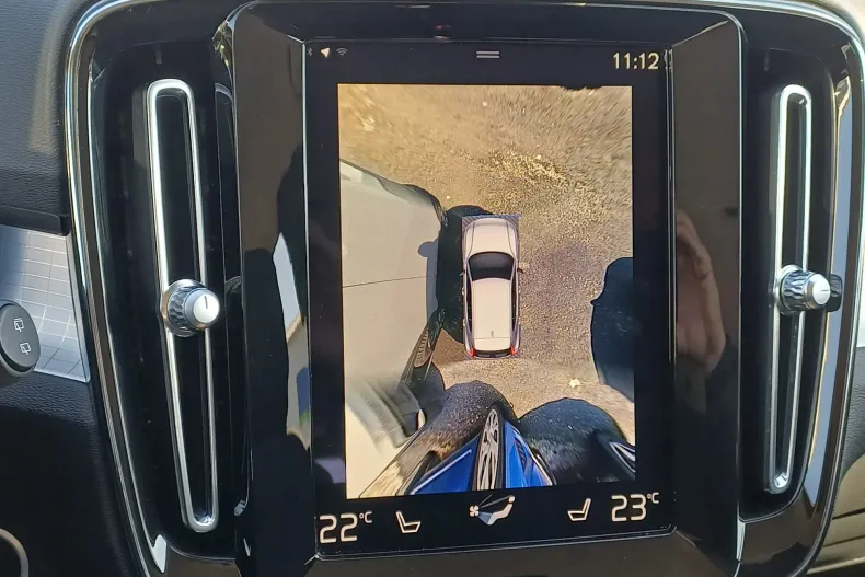 Volvo XC40 din 2021 cu 68.972 km - oferta VOL197206 - foto 20