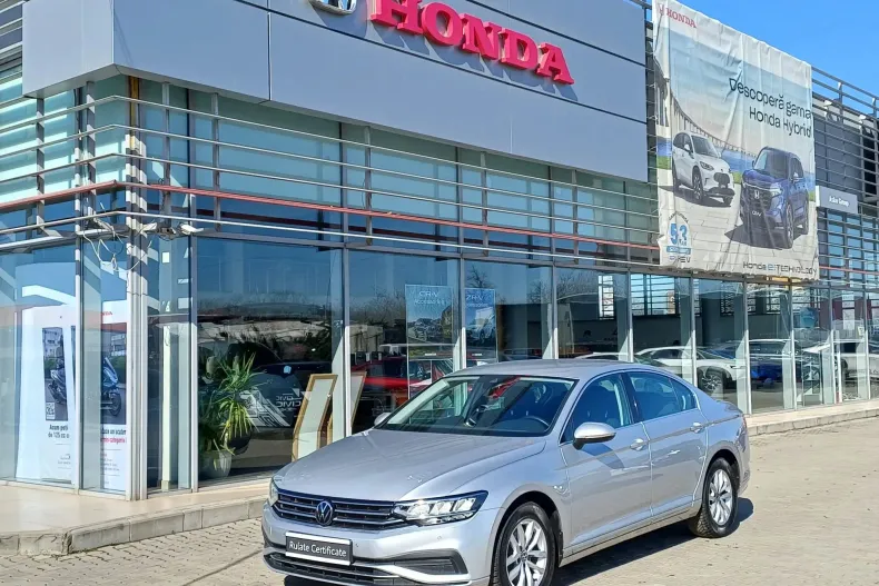 Volkswagen Passat din 2021 cu 66.370 km - oferta VOL197207 - foto 1