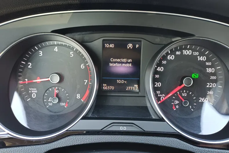 Volkswagen Passat din 2021 cu 66.370 km - oferta VOL197207 - foto 17