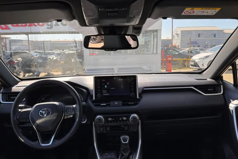 Toyota RAV4 din 2021 cu 45.987 km - oferta TOY197209 - foto 20