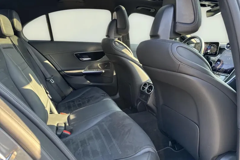 Mercedes-Benz C din 2025 cu 15.500 km - oferta MER197212 - foto 14