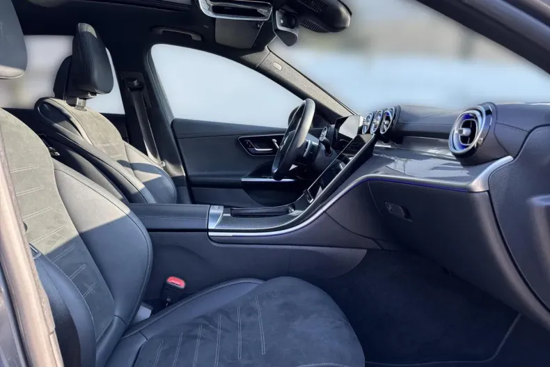 Mercedes-Benz C din 2025 cu 15.500 km - oferta MER197212 - foto 17