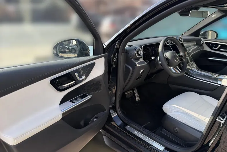 Mercedes-Benz GLC din 2025 cu 4.481 km - oferta MER197213 - foto 22