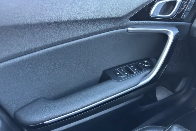 Kia XCeed din 2022 cu 60.600 km - oferta KIA197221 - foto 19