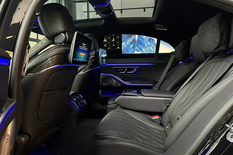 Mercedes-Benz S 63 AMG (Clasa S) din 2024 cu 19.000 km - oferta MER197227 - foto 13