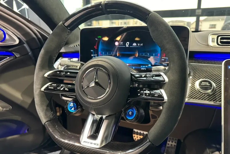 Mercedes-Benz S 63 AMG (Clasa S) din 2024 cu 19.000 km - oferta MER197227 - foto 21