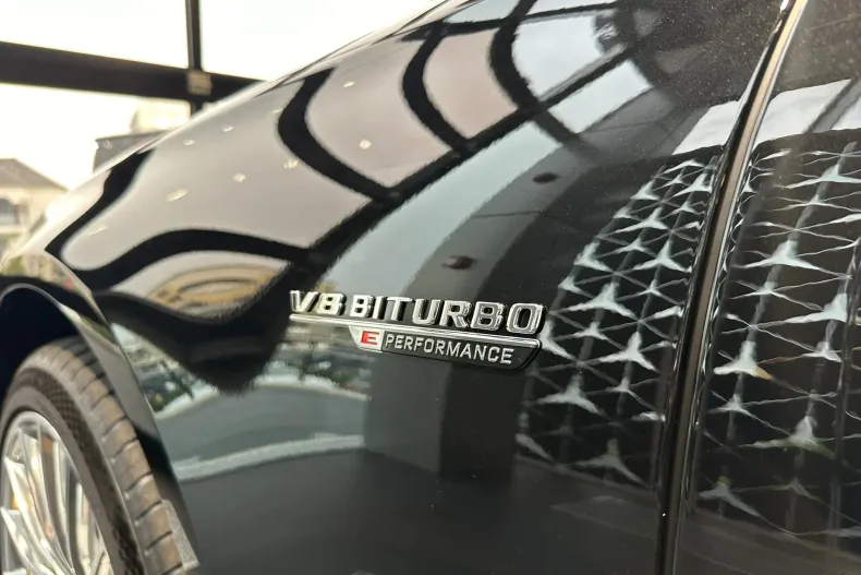 Mercedes-Benz S 63 AMG (Clasa S) din 2024 cu 19.000 km - oferta MER197227 - foto 26