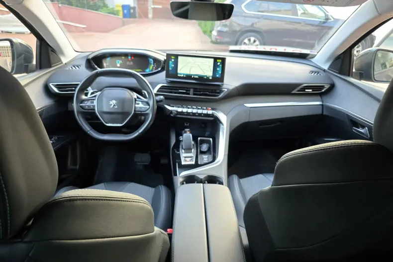Peugeot 3008 din 2022 cu 98.000 km - oferta PEU197228 - foto 2
