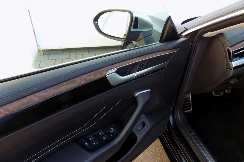 Volkswagen Arteon din 2022 cu 82.769 km - oferta VOL197229 - foto 12