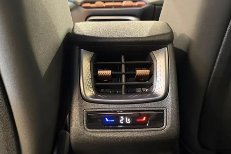 Cupra Terramar din 2026 cu 1 km - oferta CUP197232 - foto 9