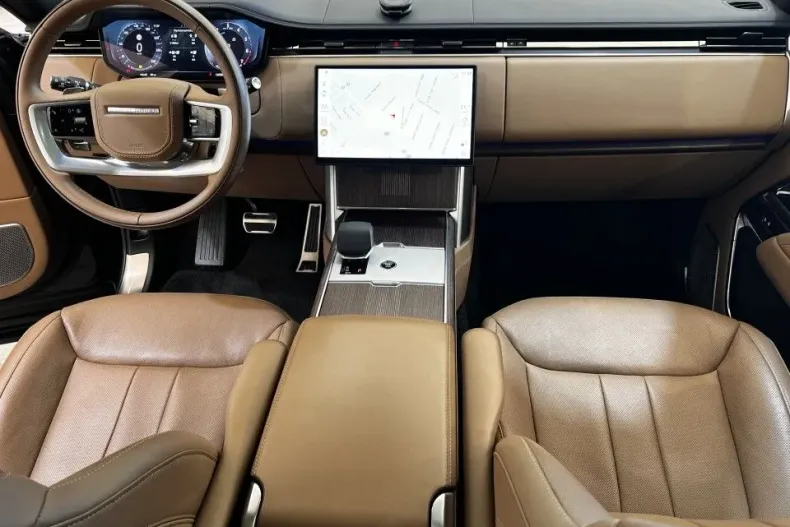 Land Rover Range Rover din 2025 cu 32.960 km - oferta LAN197236 - foto 6