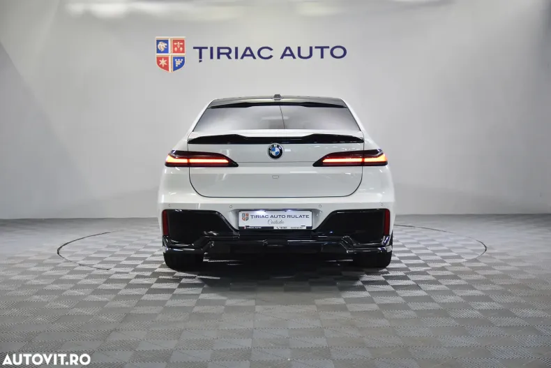 BMW 740d (Seria 7) din 2024 cu 78.671 km - oferta BMW197247 - foto 4