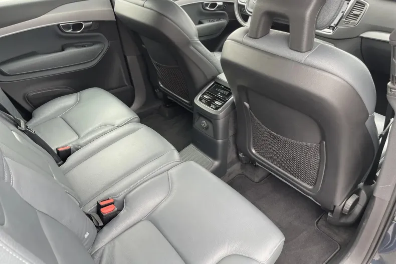 Volvo XC90 din 2020 cu 122.366 km - oferta VOL197250 - foto 26