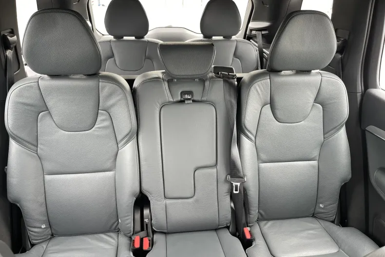 Volvo XC90 din 2020 cu 122.366 km - oferta VOL197250 - foto 30