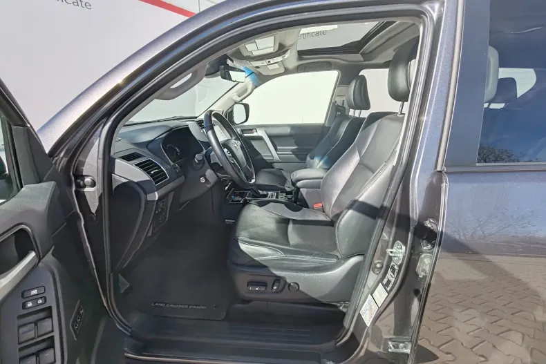 Toyota Land Cruiser din 2022 cu 170.835 km - oferta TOY197252 - foto 5