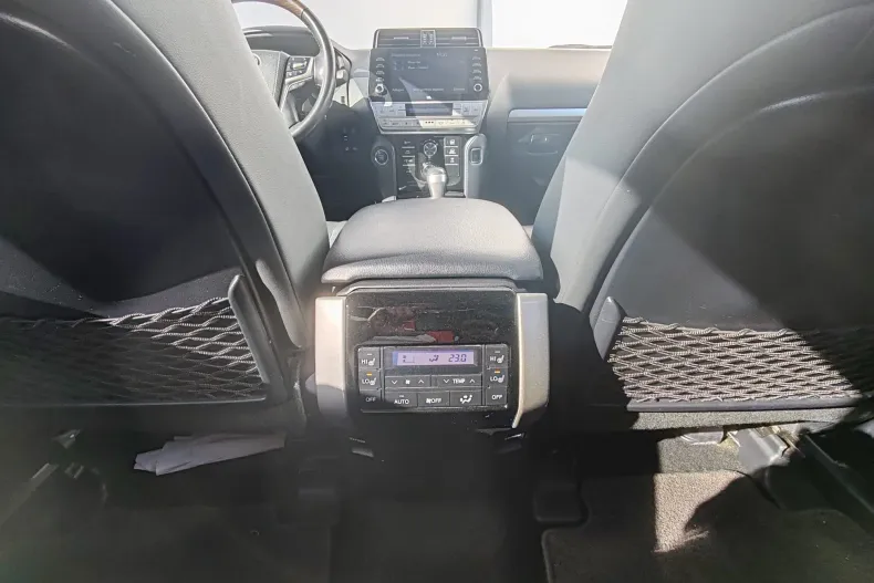 Toyota Land Cruiser din 2022 cu 170.835 km - oferta TOY197252 - foto 20