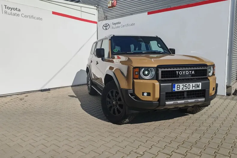 Toyota Land Cruiser din 2025 cu 15.700 km - oferta TOY197254 - foto 1