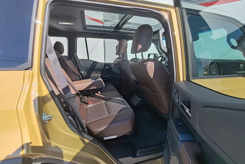 Toyota Land Cruiser din 2025 cu 15.700 km - oferta TOY197254 - foto 7