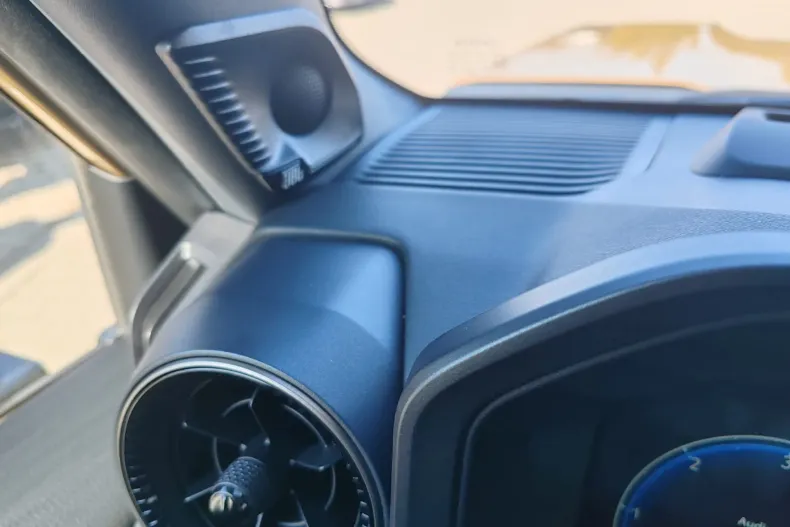 Toyota Land Cruiser din 2025 cu 15.700 km - oferta TOY197254 - foto 17