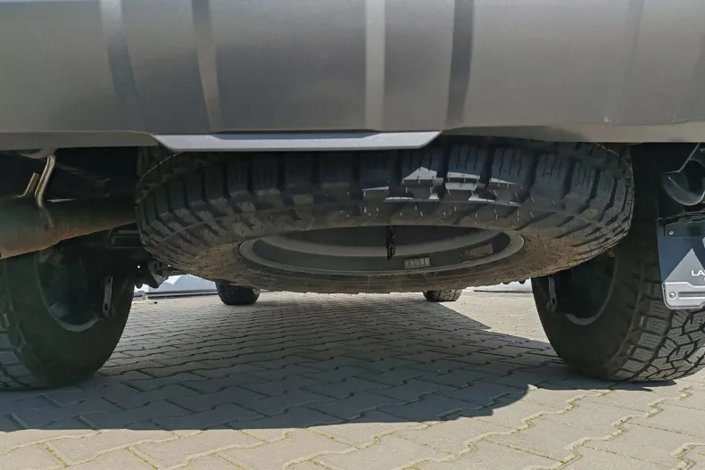 Toyota Land Cruiser din 2025 cu 15.700 km - oferta TOY197254 - foto 26