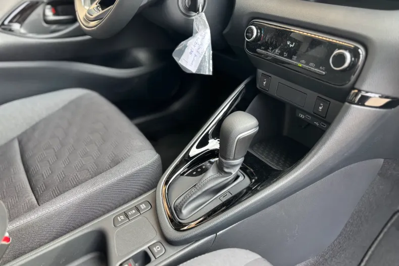 Toyota Yaris din 2026 cu 6 km - oferta TOY197255 - foto 14