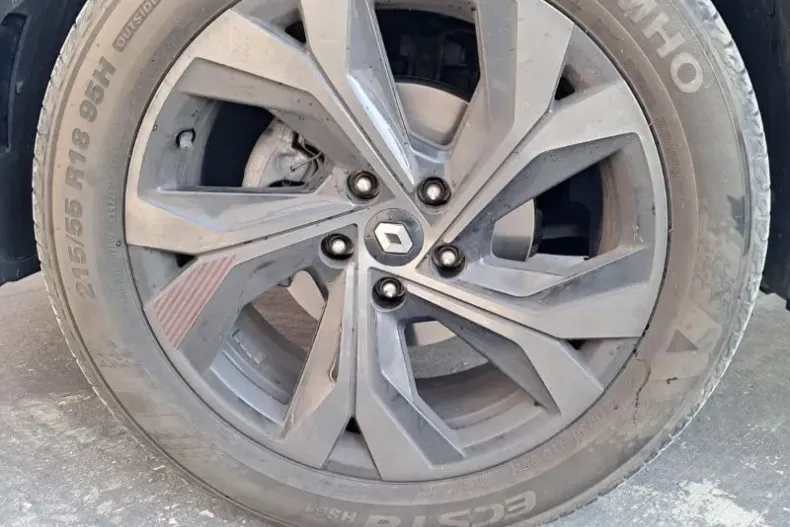 Renault Arkana din 2023 cu 75.371 km - oferta REN197260 - foto 5