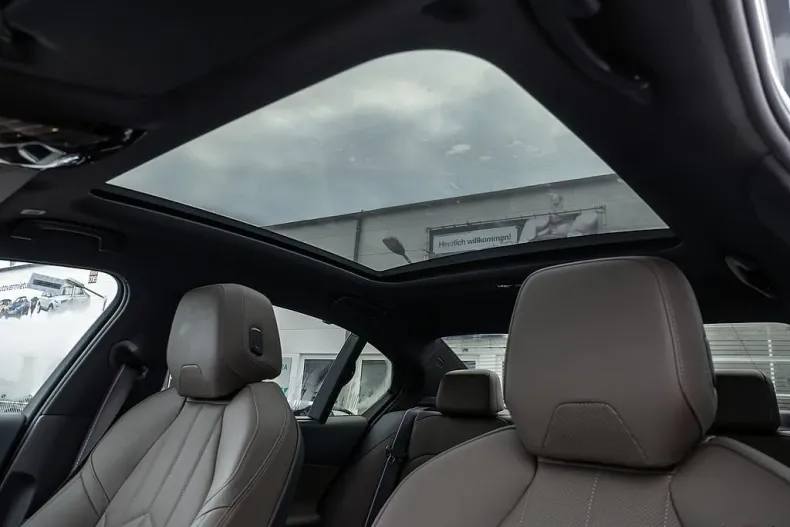 BMW 520i (Seria 5) din 2025 cu 19.275 km - oferta BMW197262 - foto 8