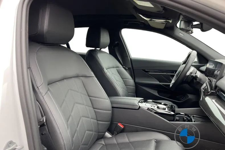 BMW 520d (Seria 5) din 2025 cu 25.116 km - oferta BMW197263 - foto 13