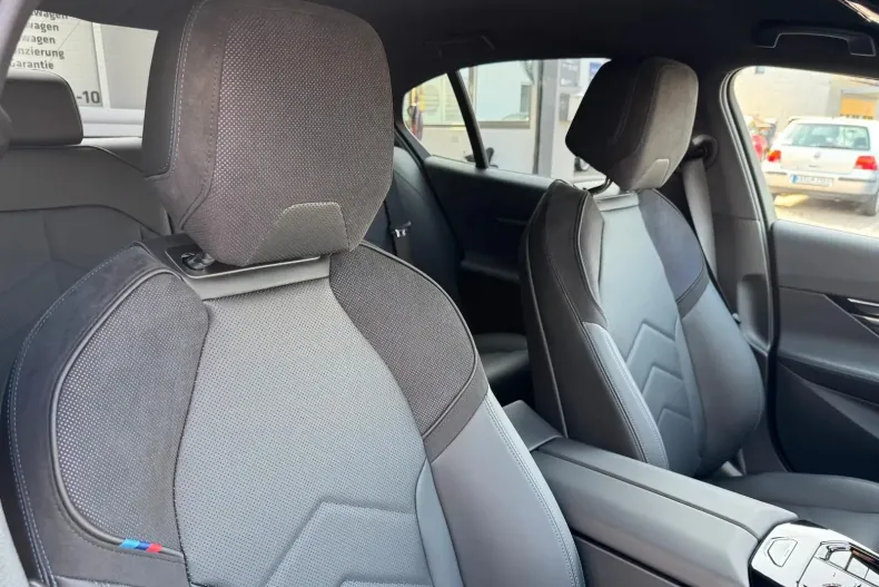 BMW 520d (Seria 5) din 2025 cu 10.900 km - oferta BMW197264 - foto 15