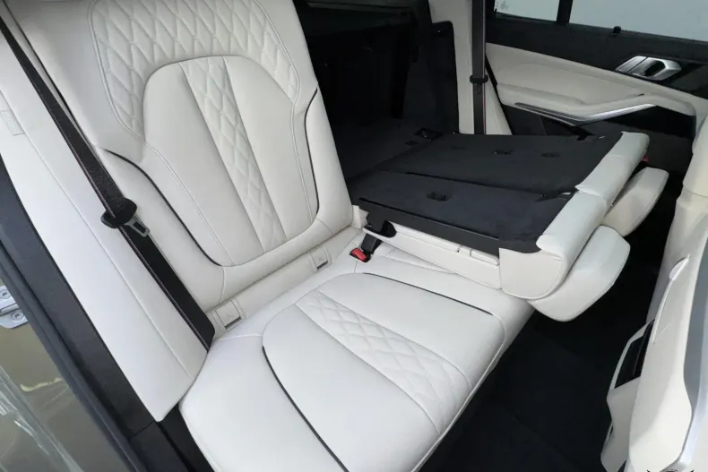 BMW X5 (Seria X) din 2024 cu 8.900 km - oferta BMW197270 - foto 31