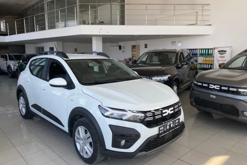 Dacia Sandero Stepway din 2023 cu 43.963 km - oferta DAC197273 - foto 1