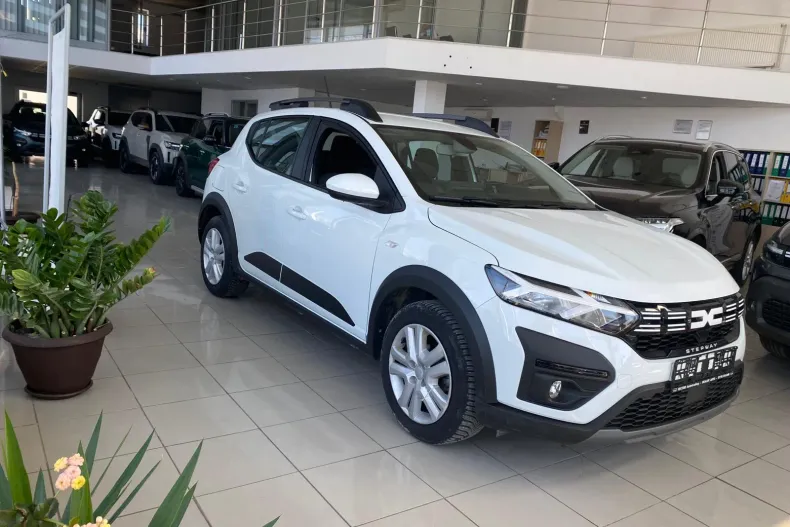 Dacia Sandero Stepway din 2023 cu 43.963 km - oferta DAC197273 - foto 4