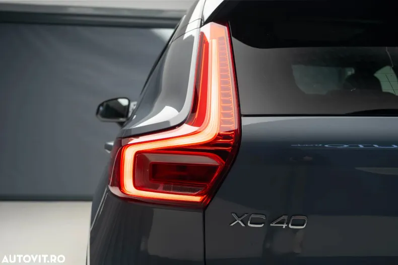 Volvo XC40 din 2022 cu 78.400 km - oferta VOL197274 - foto 12