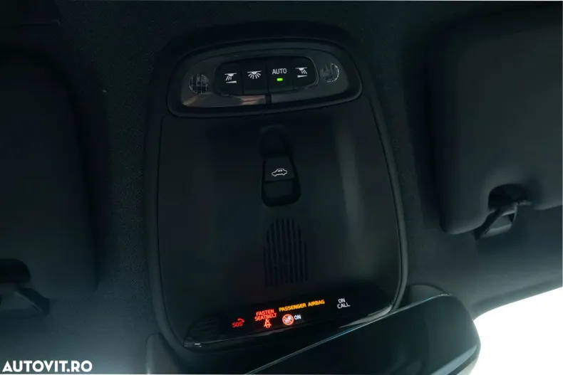 Volvo XC40 din 2022 cu 78.400 km - oferta VOL197274 - foto 32