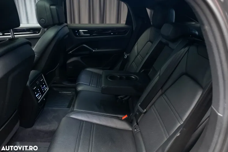 Porsche Cayenne Coupe din 2020 cu 89.000 km - oferta POR197275 - foto 33