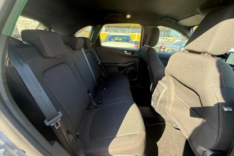 Ford Kuga din 2026 cu 10 km - oferta FOR197280 - foto 14