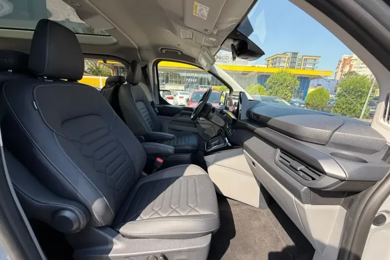 Ford Tourneo Custom din 2026 cu 1 km - oferta FOR197281 - foto 27