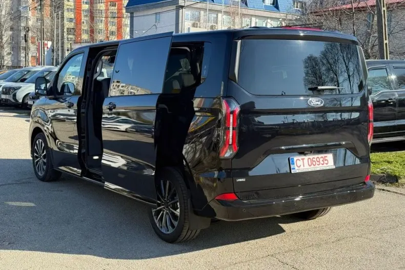 Ford Tourneo Custom din 2025 cu 1 km - oferta FOR197282 - foto 8