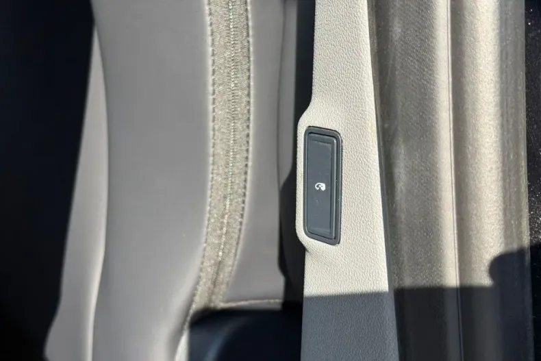 Ford Tourneo Custom din 2025 cu 1 km - oferta FOR197282 - foto 18