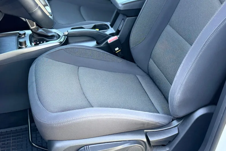 Ssangyong Tivoli din 2024 cu 14.911 km - oferta SSA197286 - foto 17