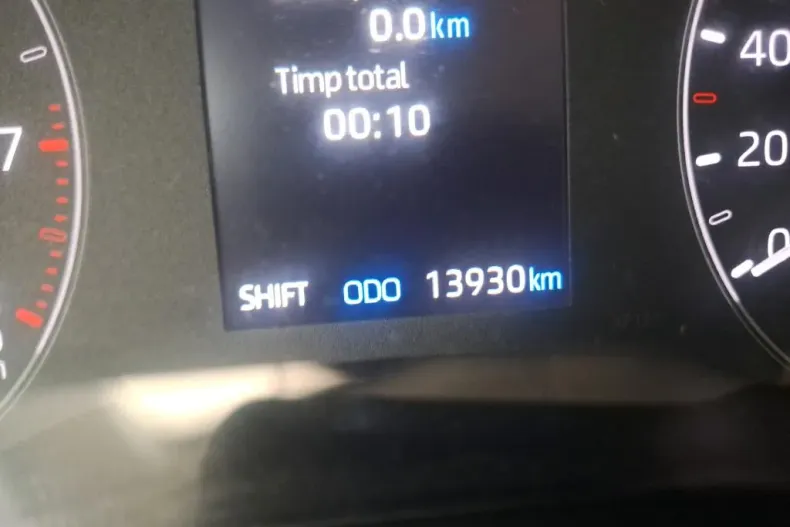 Toyota Yaris din 2022 cu 13.930 km - oferta TOY197289 - foto 5