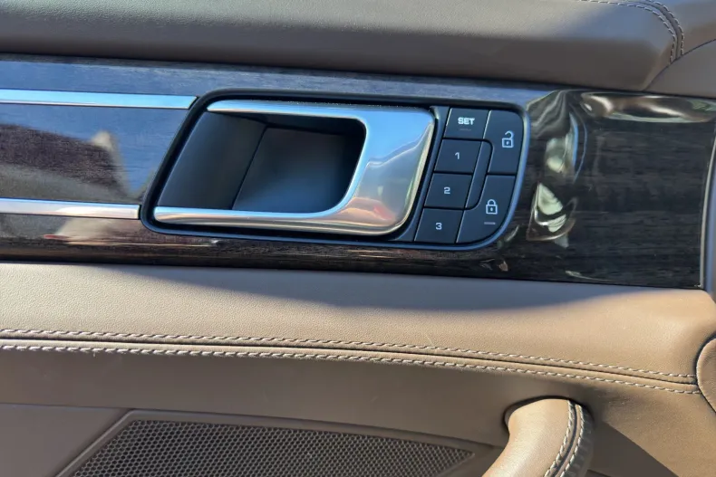 Porsche Panamera din 2022 cu 47.561 km - oferta POR197292 - foto 25