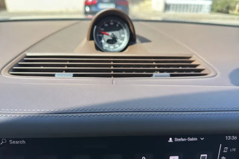 Porsche Panamera din 2022 cu 47.561 km - oferta POR197292 - foto 30