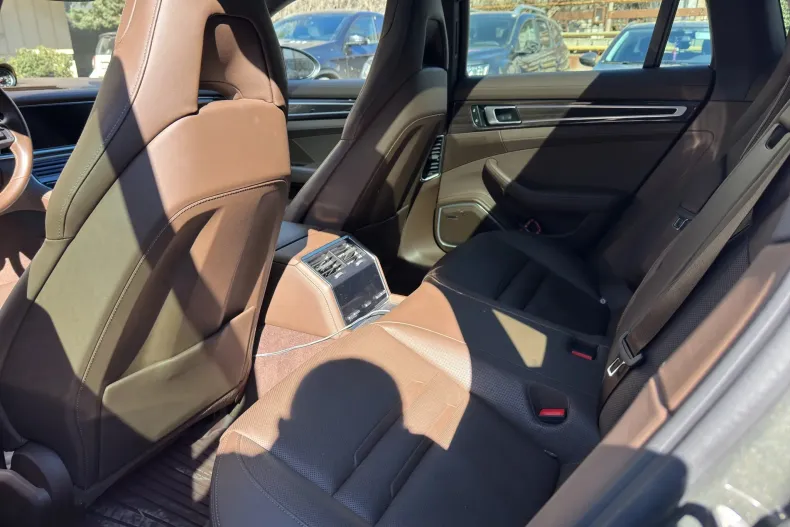 Porsche Panamera din 2022 cu 47.561 km - oferta POR197292 - foto 38