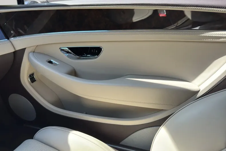 Bentley Continental din 2022 cu 41.000 km - oferta BEN197293 - foto 33