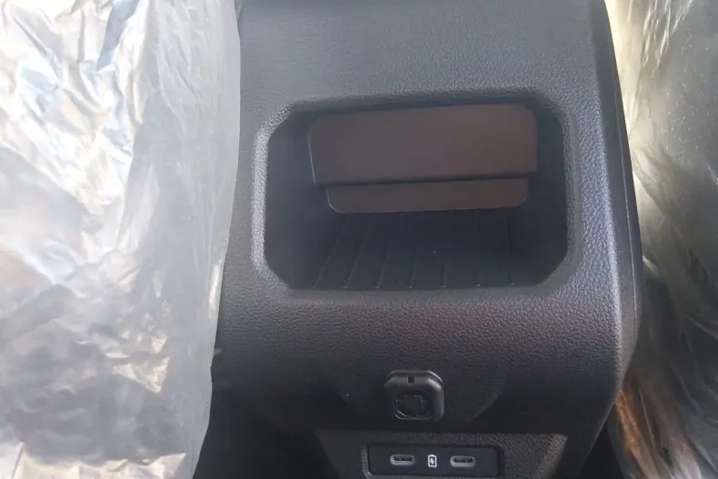 Dacia Duster din 2025 cu 5 km - oferta DAC197295 - foto 12